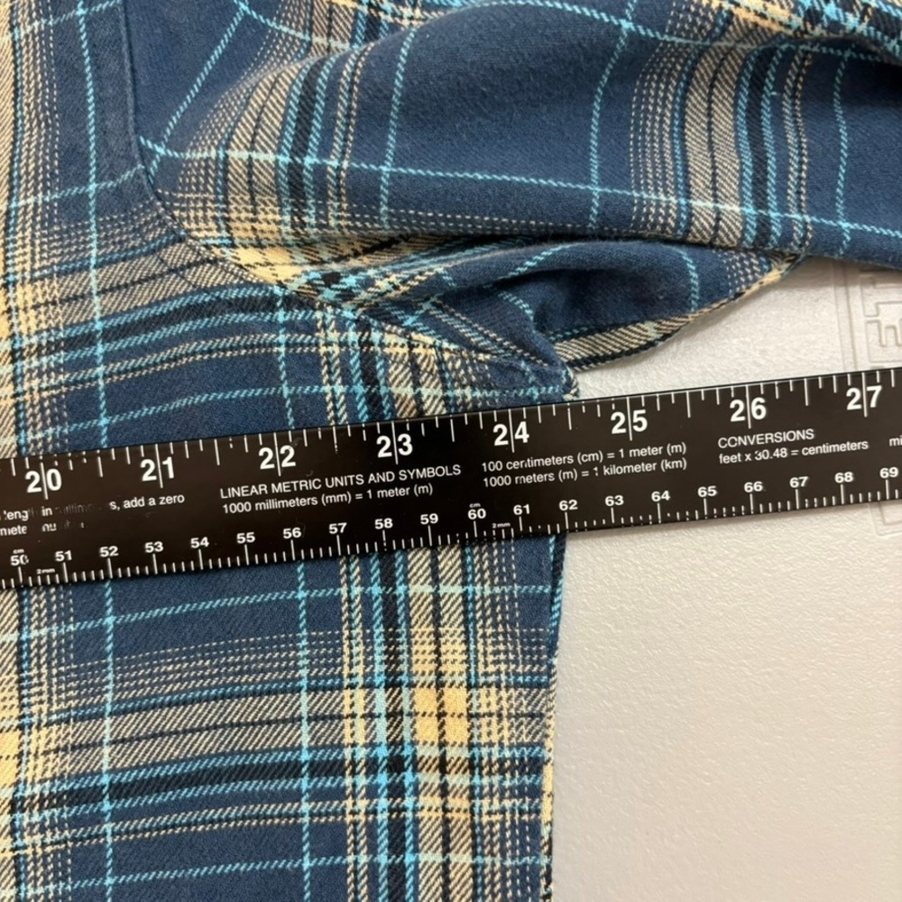 Wrangler Mens XL Blue Plaid Western Pearl Snap Shirt Long Sleeve Raw Hem Grunge - Picture 13 of 16
